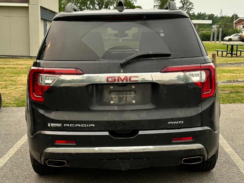 SUV